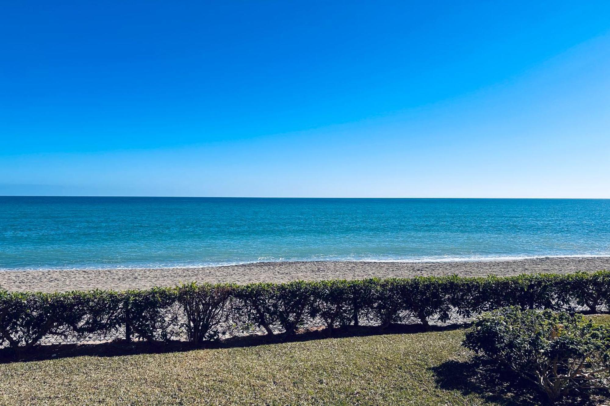 Beachfront Nudist Apartment In Vera Playa Playas de Vera Екстериор снимка